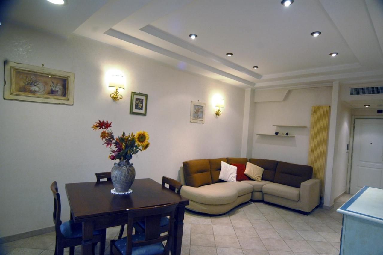 Appartamento Roma Chic House Esterno foto
